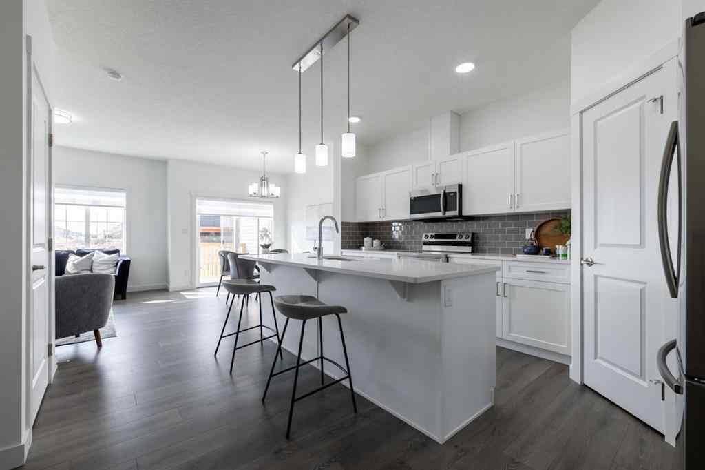 MLS® A2252584 - 25 Heritage Manor  in Heritage Hills Cochrane, Residential