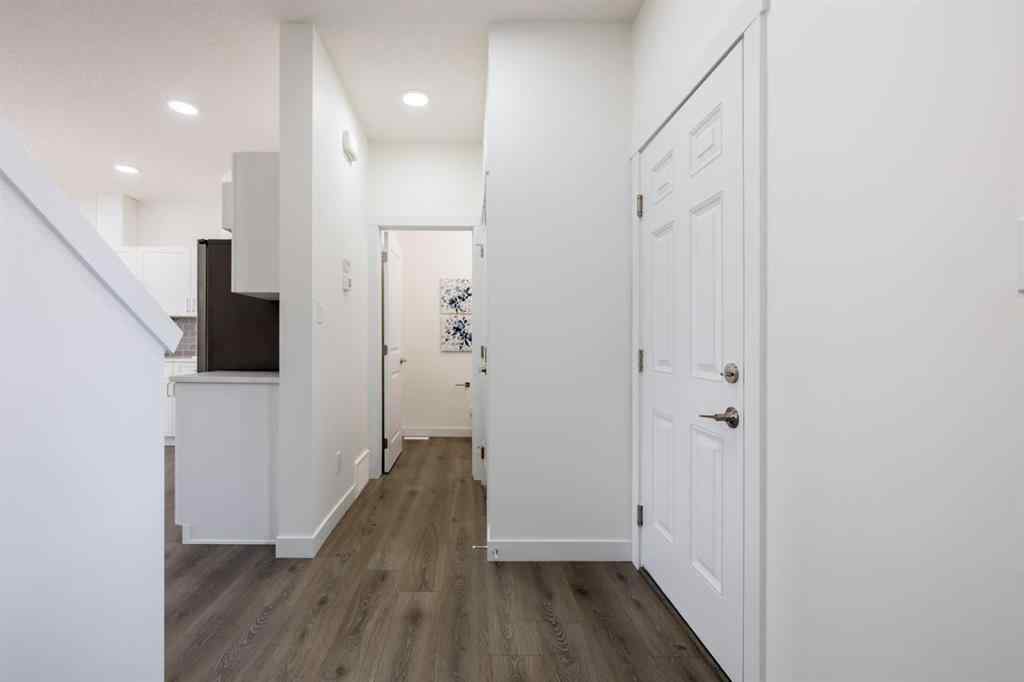 MLS® A2252584 - 25 Heritage Manor  in Heritage Hills Cochrane, Residential