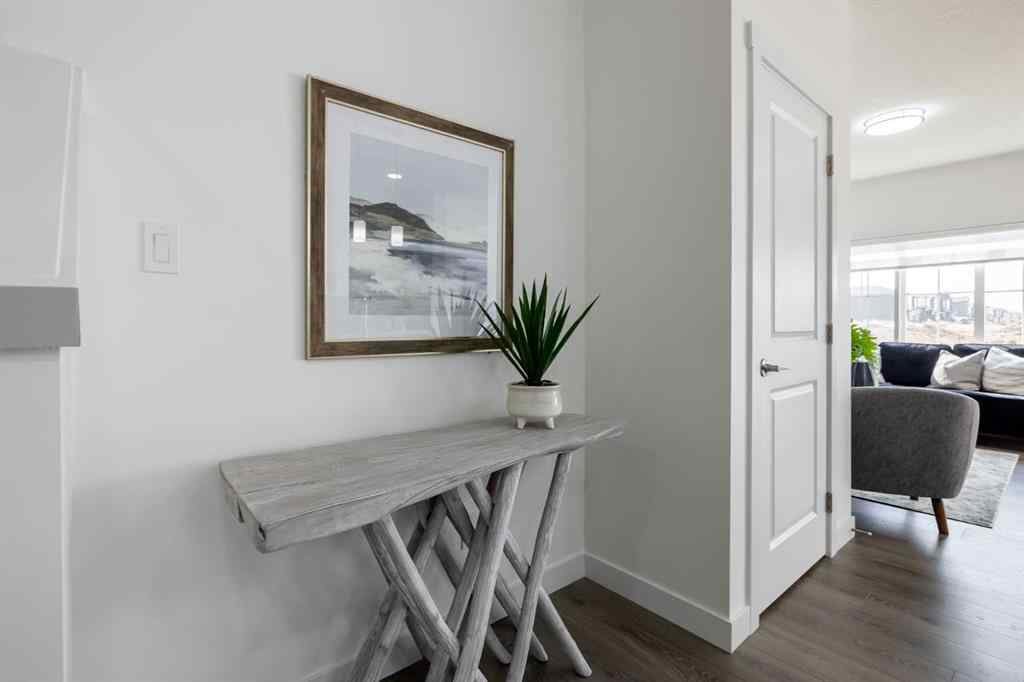 MLS® A2252584 - 25 Heritage Manor  in Heritage Hills Cochrane, Residential