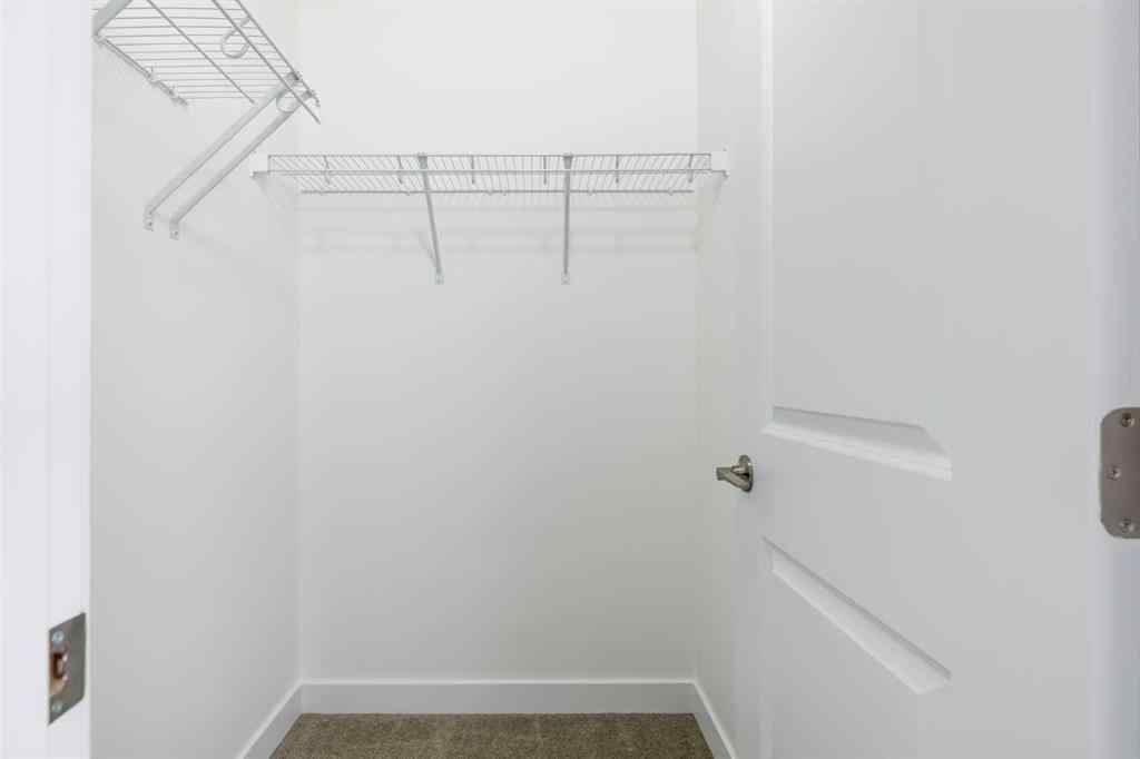 MLS® A2252584 - 25 Heritage Manor  in Heritage Hills Cochrane, Residential