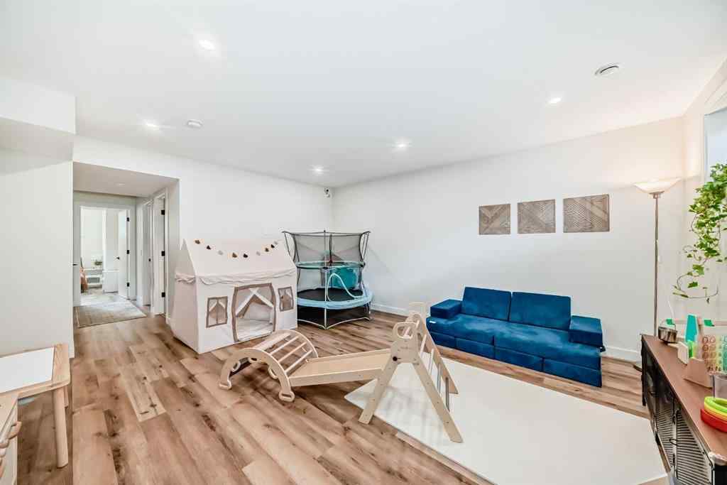 MLS® A2252595 - 39 Sunrise Heights  in Sunset Ridge Cochrane, Residential