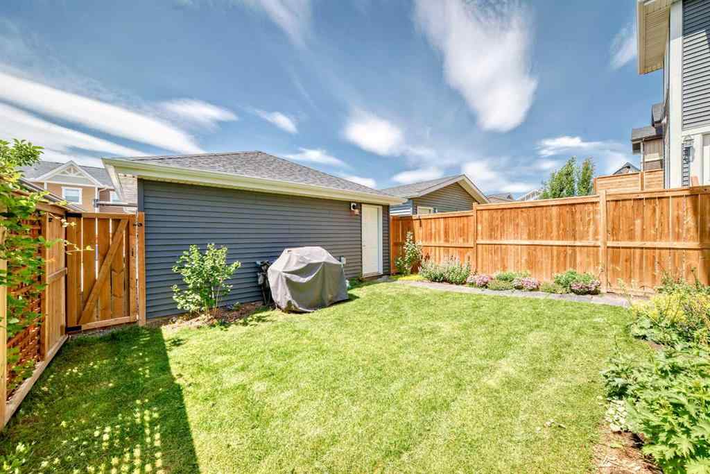 MLS® A2252595 - 39 Sunrise Heights  in Sunset Ridge Cochrane, Residential