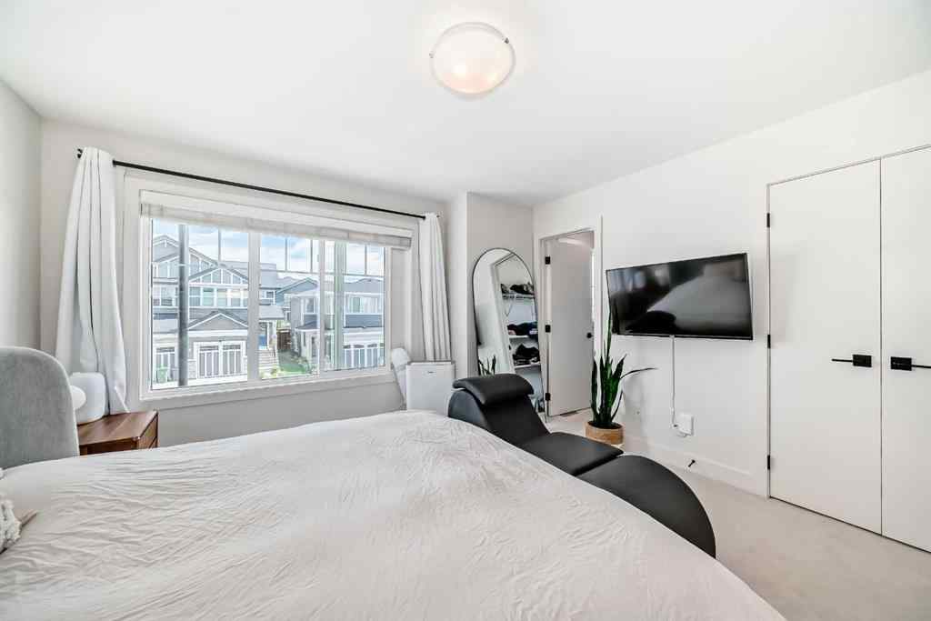 MLS® A2252595 - 39 Sunrise Heights  in Sunset Ridge Cochrane, Residential