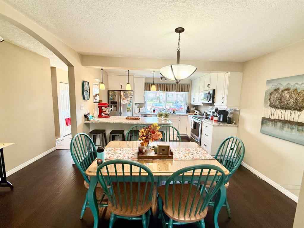 MLS® A2252606 - Unit #324 457 COLLINGE Road  in Hillcrest Hinton, Residential