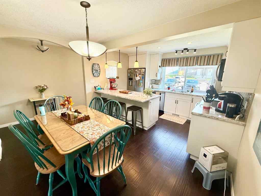 MLS® A2252606 - Unit #324 457 COLLINGE Road  in Hillcrest Hinton, Residential