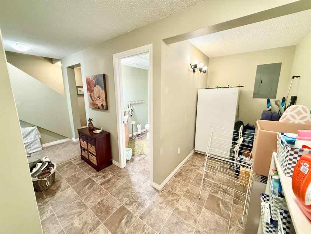 MLS® A2252606 - Unit #324 457 COLLINGE Road  in Hillcrest Hinton, Residential