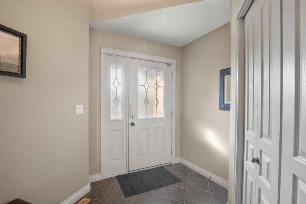 MLS® A2252609 - 87 Valentine Crescent  in Vanier Woods Red Deer, Residential