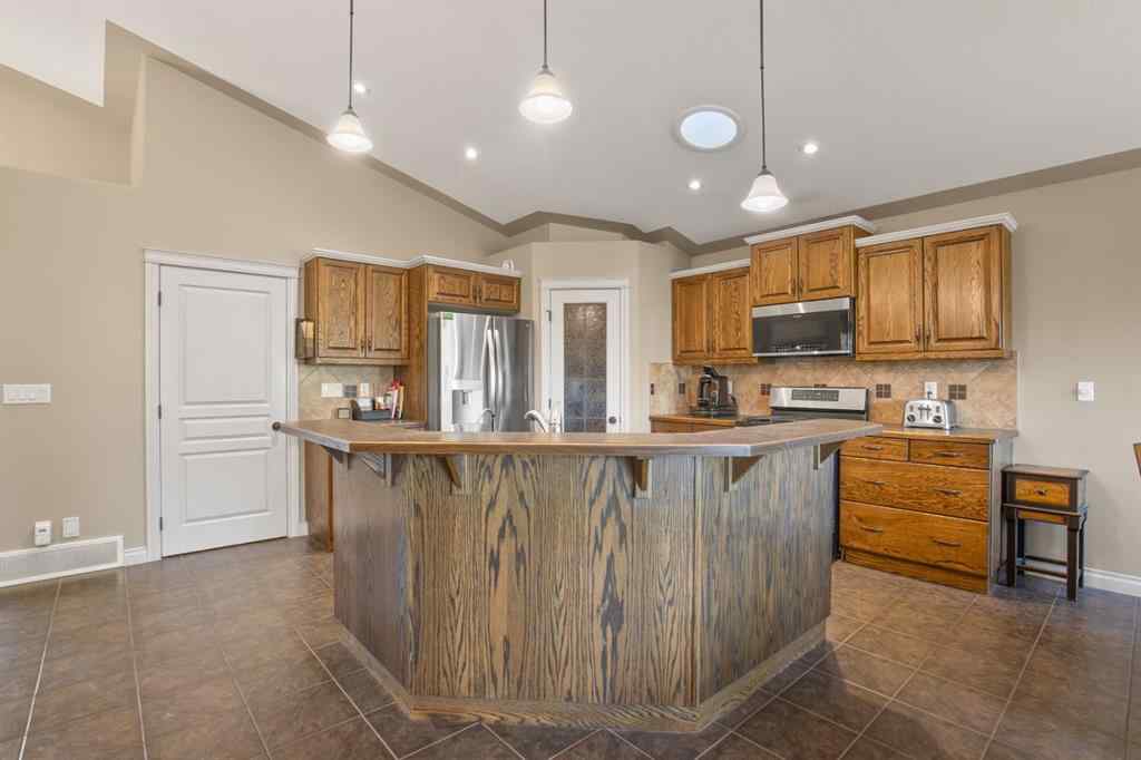 MLS® A2252609 - 87 Valentine Crescent  in Vanier Woods Red Deer, Residential