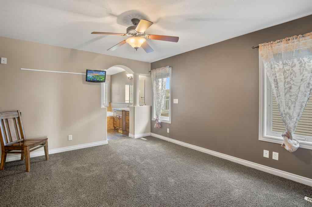 MLS® A2252609 - 87 Valentine Crescent  in Vanier Woods Red Deer, Residential