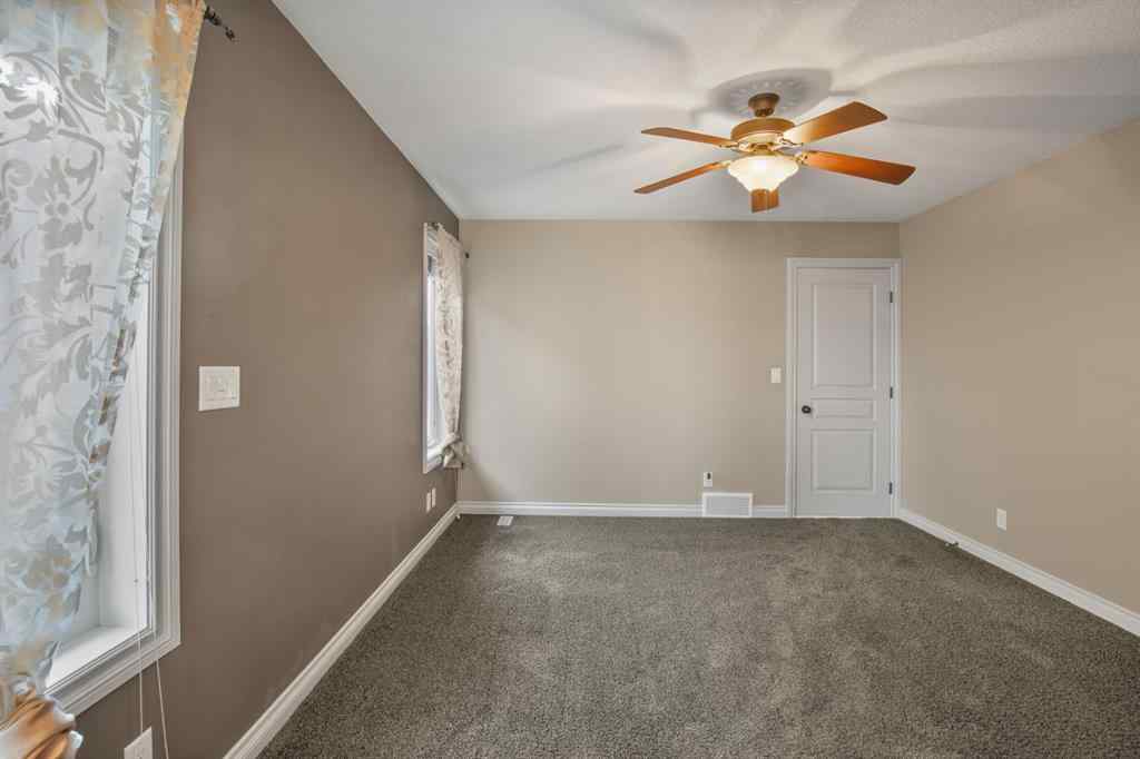 MLS® A2252609 - 87 Valentine Crescent  in Vanier Woods Red Deer, Residential