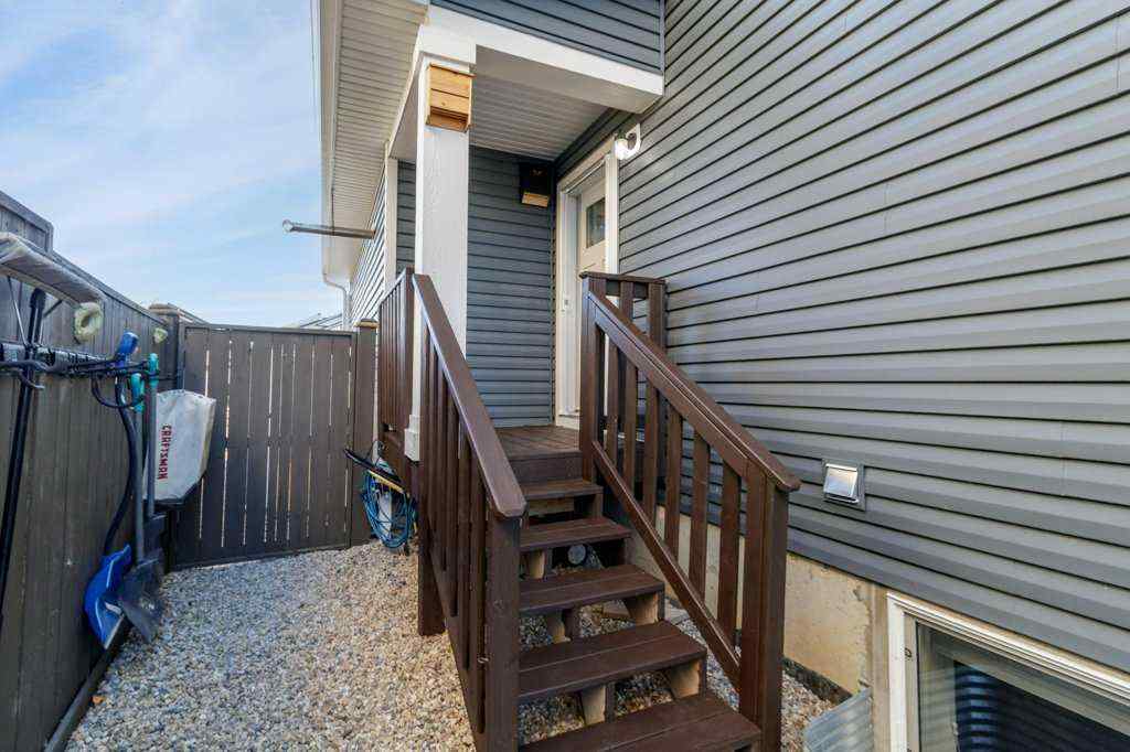 MLS® A2252613 - 60 Reynolds Road  in Ryders Ridge Sylvan Lake, Residential