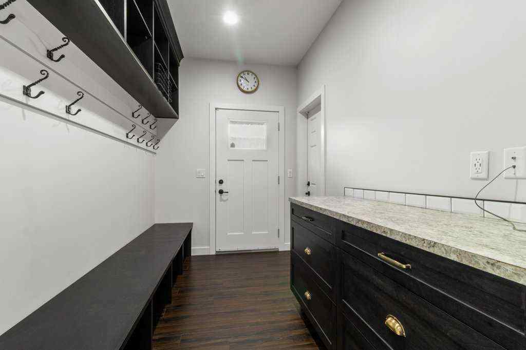 MLS® A2252613 - 60 Reynolds Road  in Ryders Ridge Sylvan Lake, Residential