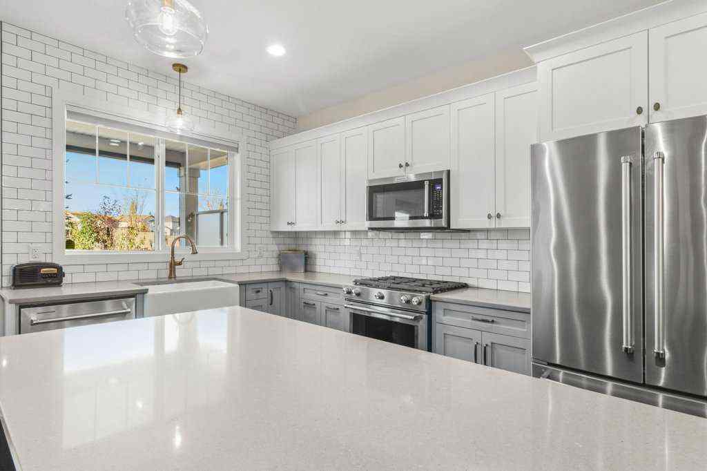 MLS® A2252613 - 60 Reynolds Road  in Ryders Ridge Sylvan Lake, Residential