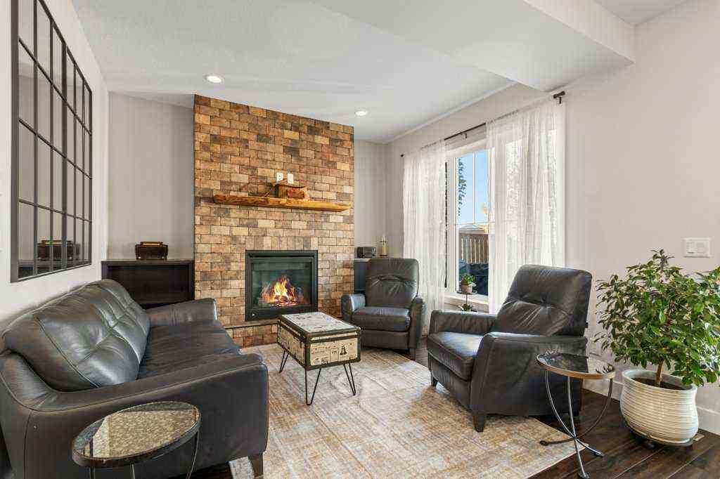 MLS® A2252613 - 60 Reynolds Road  in Ryders Ridge Sylvan Lake, Residential