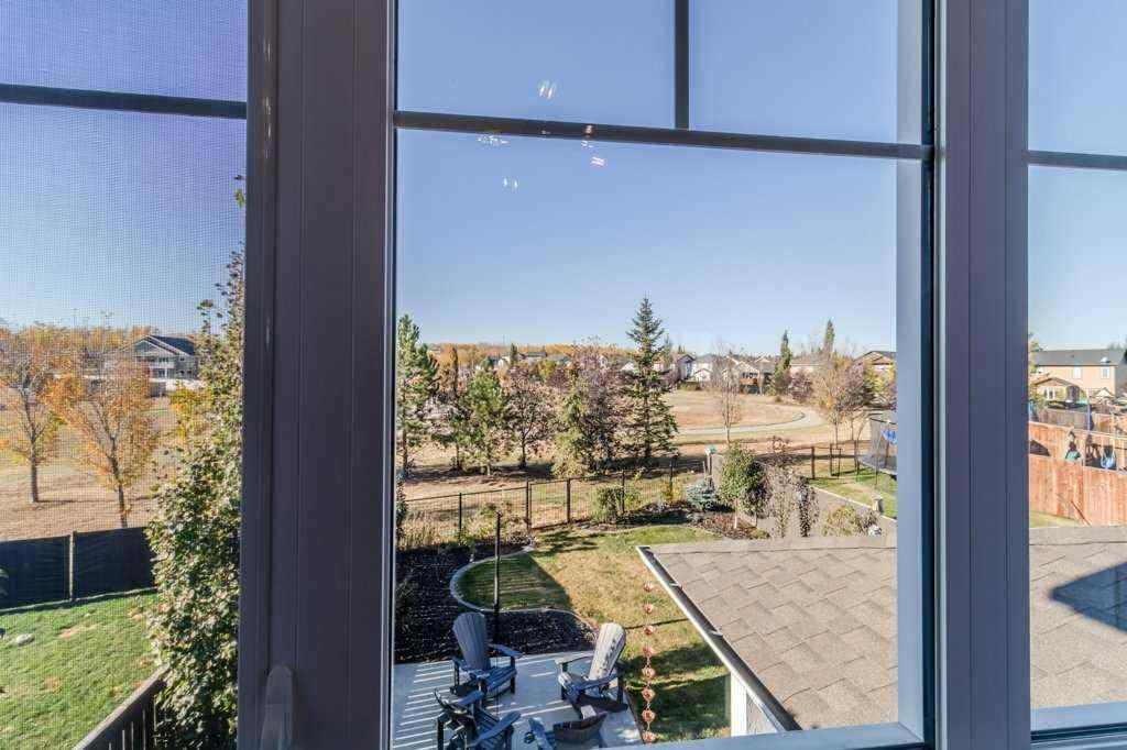 MLS® A2252613 - 60 Reynolds Road  in Ryders Ridge Sylvan Lake, Residential