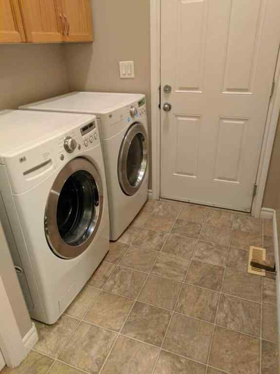 MLS® A2252616 - 8729 63 Avenue  in Summerside Grande Prairie, Residential