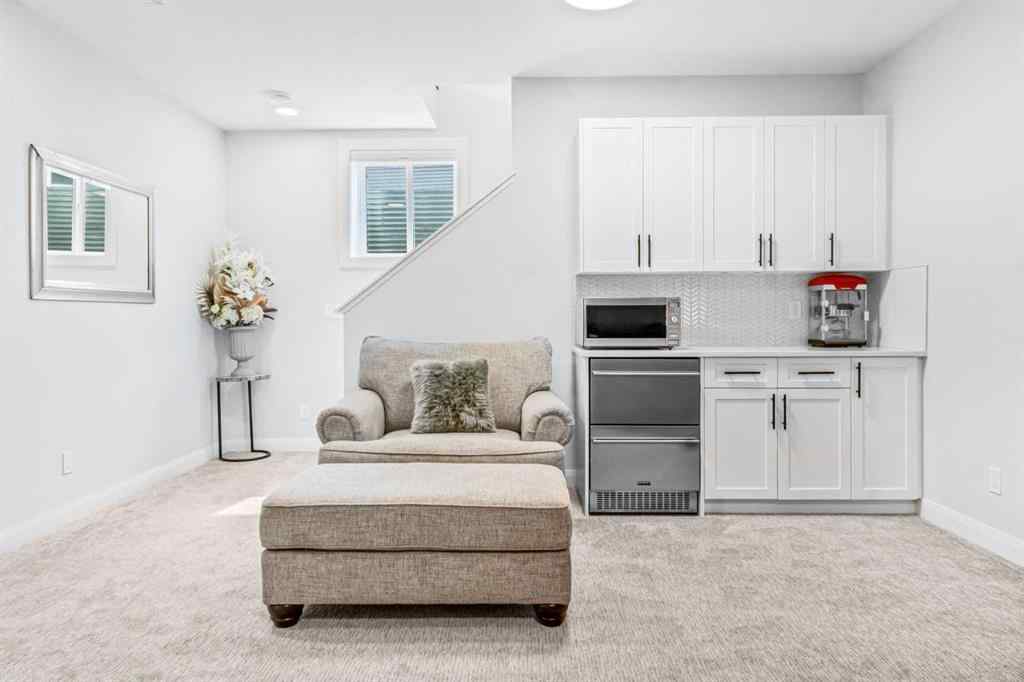MLS® A2252617 - 187 Wolf Hollow Manor SE in Wolf Willow Calgary, Residential