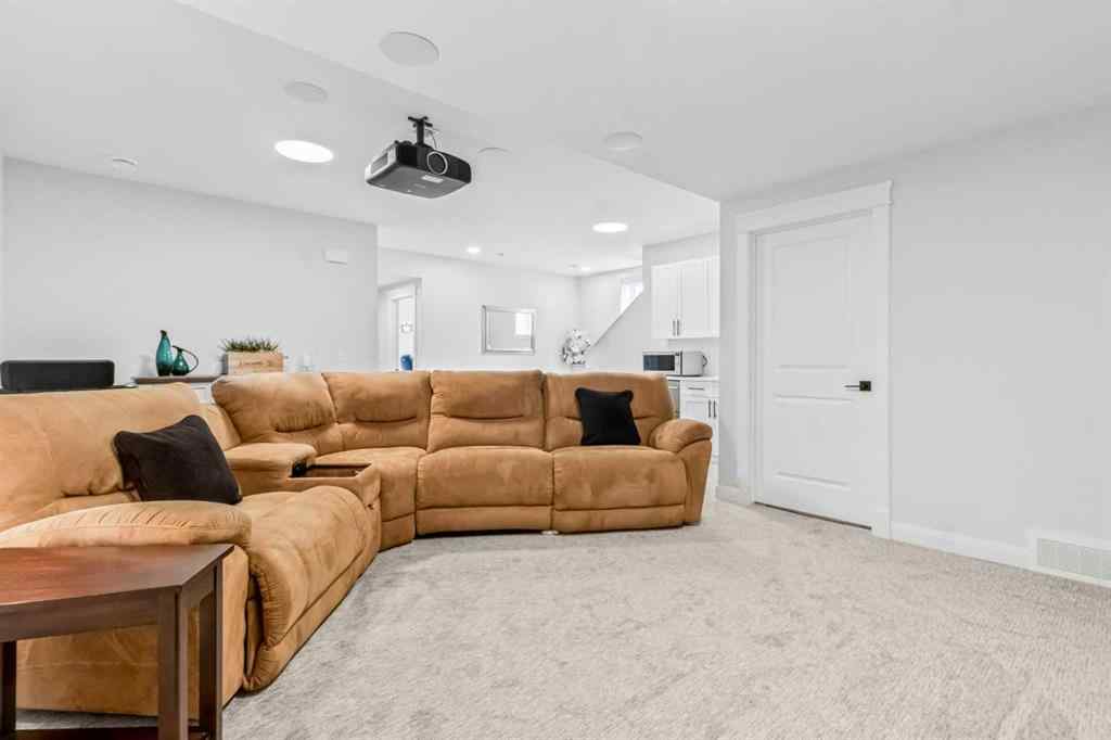 MLS® A2252617 - 187 Wolf Hollow Manor SE in Wolf Willow Calgary, Residential