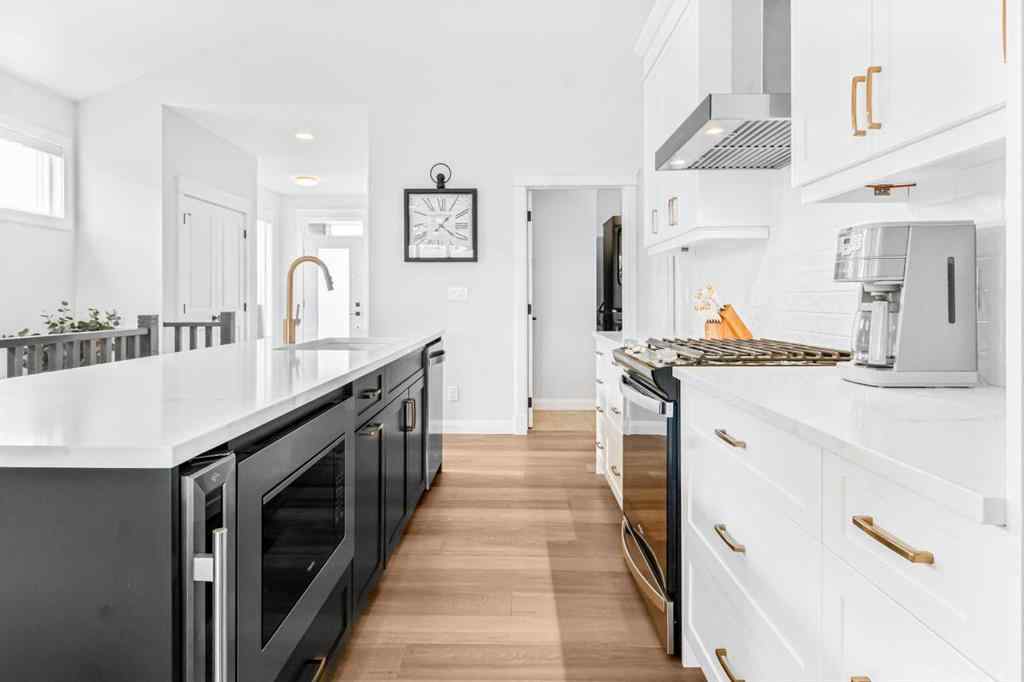 MLS® A2252617 - 187 Wolf Hollow Manor SE in Wolf Willow Calgary, Residential