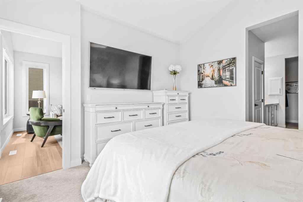 MLS® A2252617 - 187 Wolf Hollow Manor SE in Wolf Willow Calgary, Residential