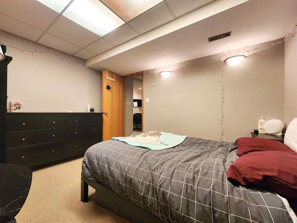 MLS® A2252624 - 1217 Great Lakes Place S in Redwood Lethbridge, Residential
