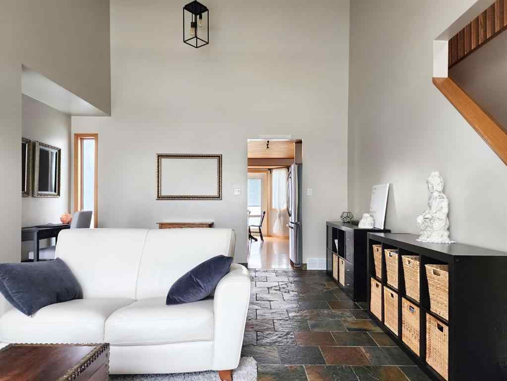 MLS® A2252624 - 1217 Great Lakes Place S in Redwood Lethbridge, Residential