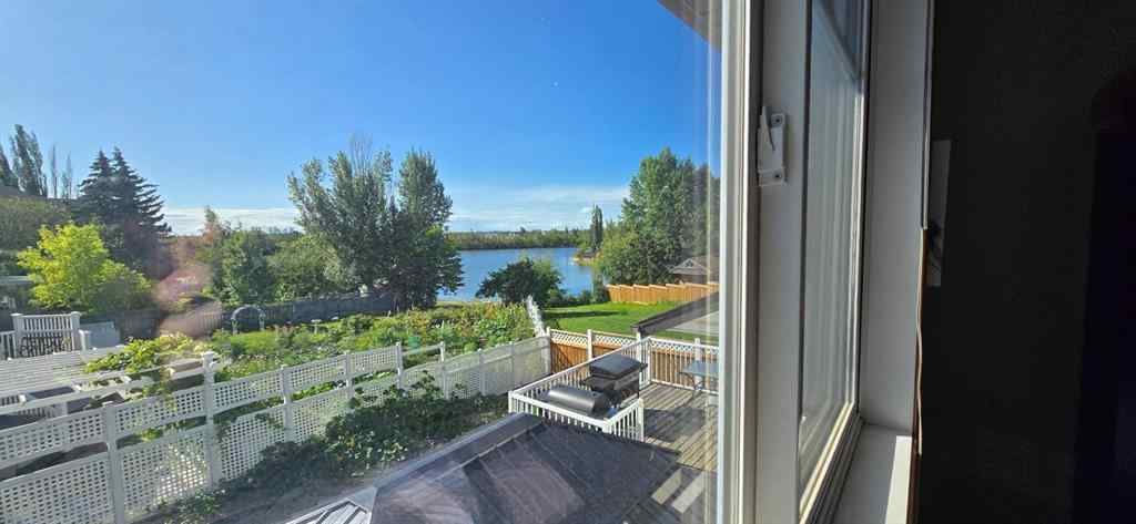 MLS® A2252627 - 8905 102 Avenue  in Ivy Lake Estates Grande Prairie, Residential