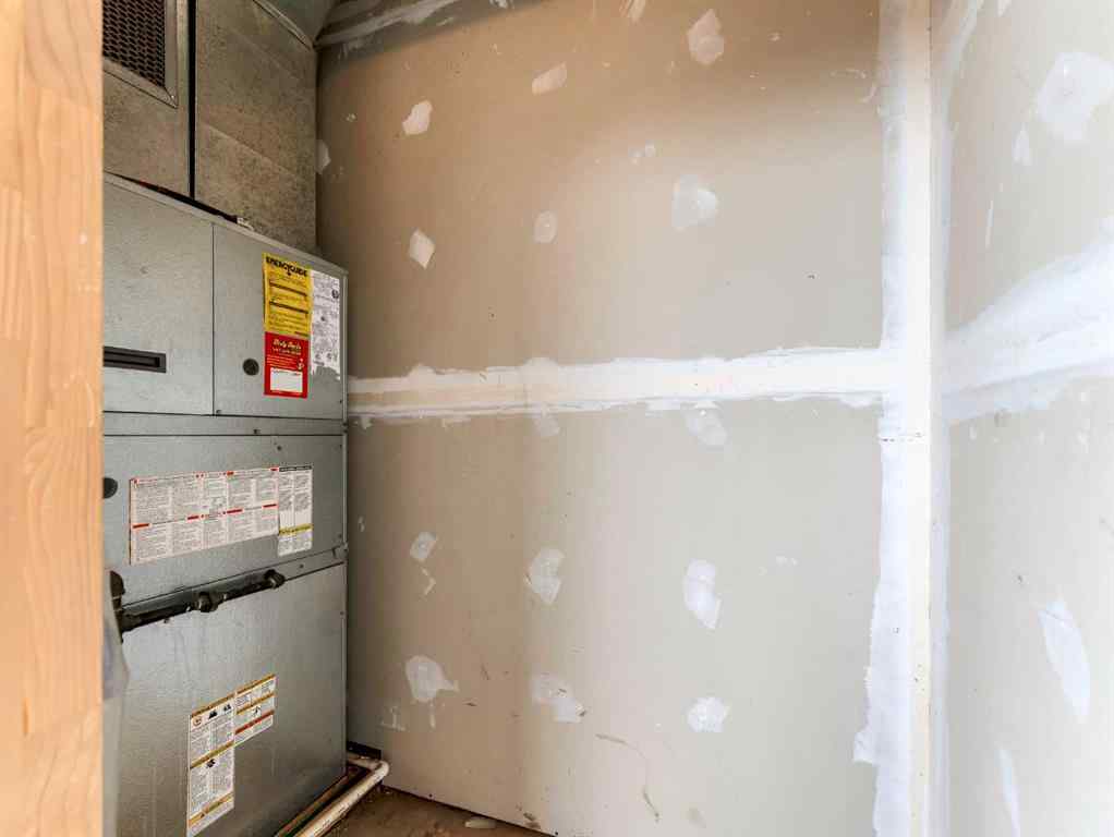 MLS® A2252628 - Unit #11 298 Somerset Way SE in SE Southridge Medicine Hat, Residential