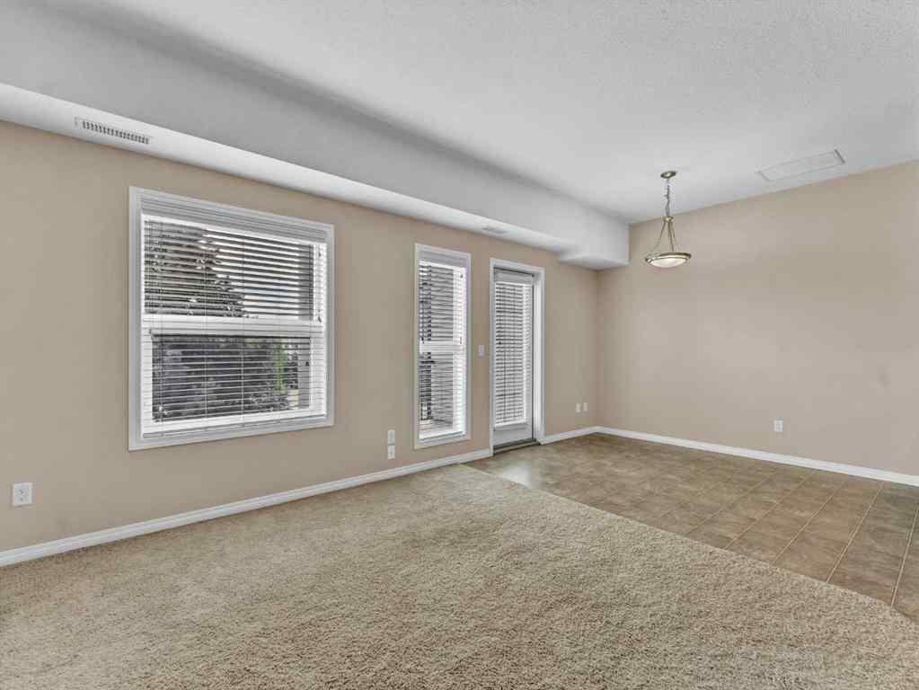 MLS® A2252628 - Unit #11 298 Somerset Way SE in SE Southridge Medicine Hat, Residential