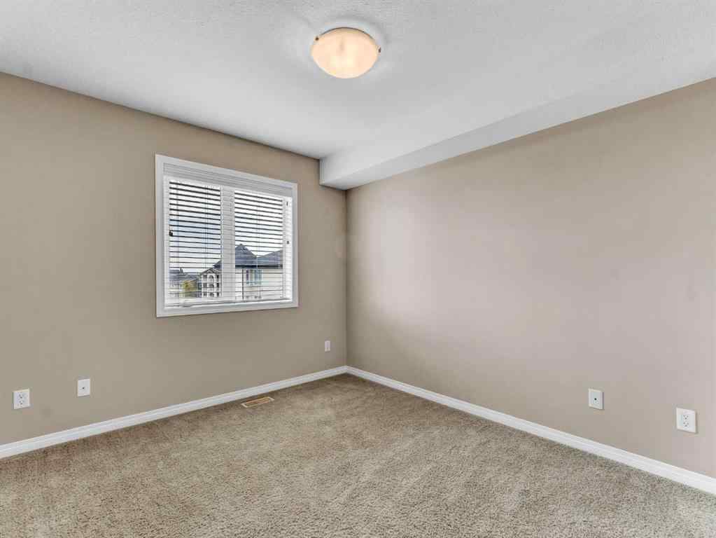 MLS® A2252628 - Unit #11 298 Somerset Way SE in SE Southridge Medicine Hat, Residential