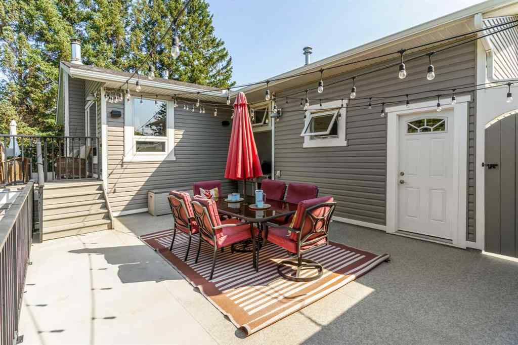 MLS® A2252629 - 8130 48 Avenue NW in Bowness Calgary, Residential