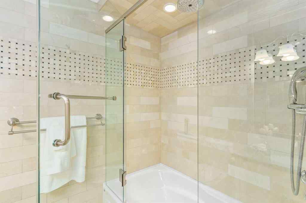 MLS® A2252629 - 8130 48 Avenue NW in Bowness Calgary, Residential