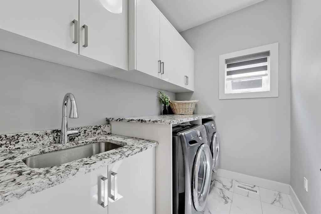 MLS® A2252630 - 1732 24A Street SW in Shaganappi Calgary, Residential