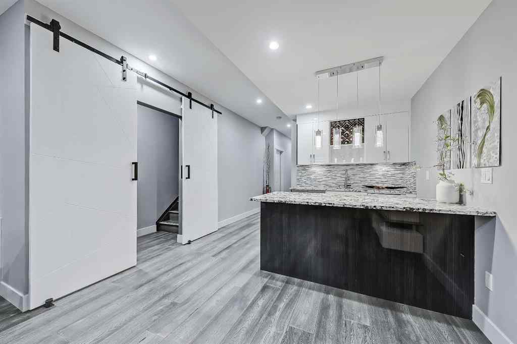 MLS® A2252630 - 1732 24A Street SW in Shaganappi Calgary, Residential