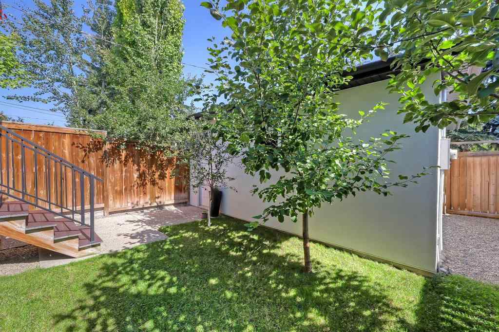 MLS® A2252630 - 1732 24A Street SW in Shaganappi Calgary, Residential
