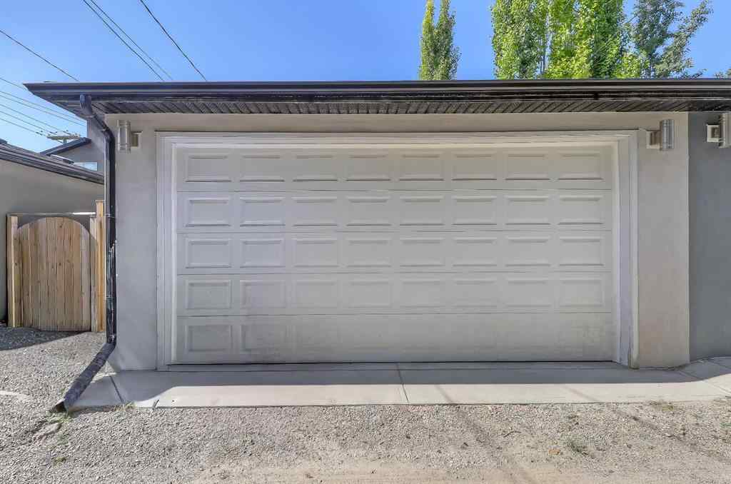 MLS® A2252630 - 1732 24A Street SW in Shaganappi Calgary, Residential