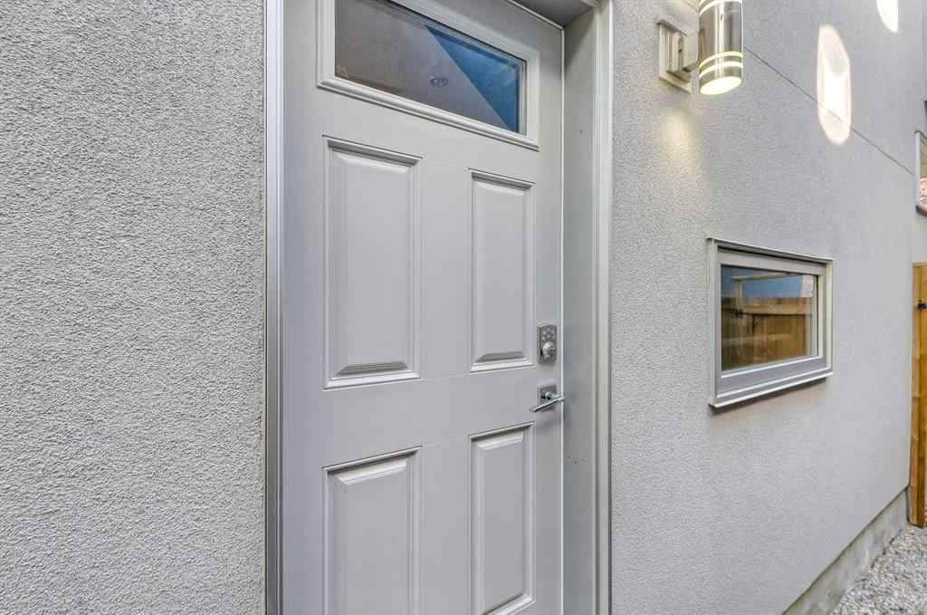 MLS® A2252630 - 1732 24A Street SW in Shaganappi Calgary, Residential