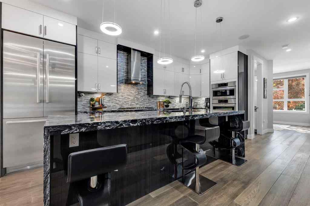 MLS® A2252630 - 1732 24A Street SW in Shaganappi Calgary, Residential