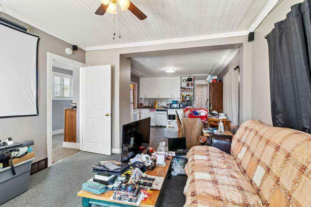 MLS® A2252633 - 5630 56 Street  in Riverside Meadows Red Deer, Residential