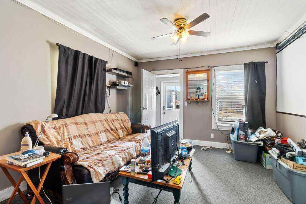 MLS® A2252633 - 5630 56 Street  in Riverside Meadows Red Deer, Residential