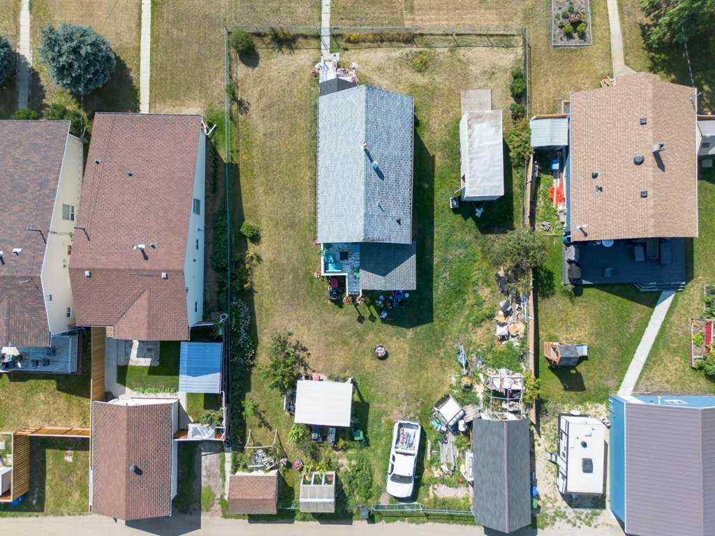 MLS® A2252633 - 5630 56 Street  in Riverside Meadows Red Deer, Residential