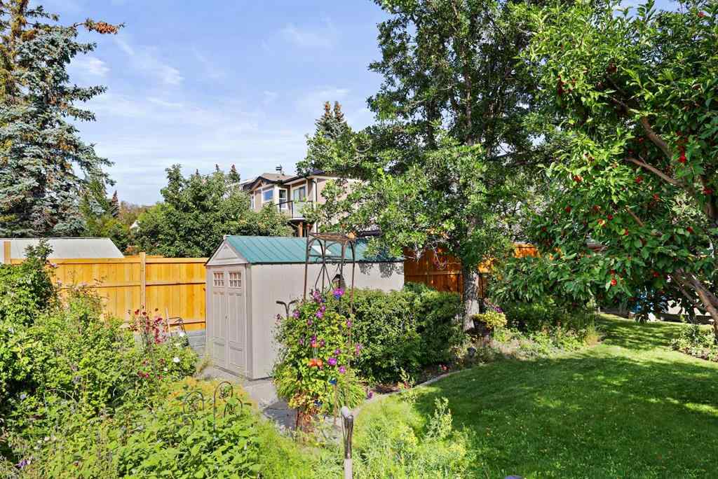 MLS® A2252634 - 100 Hawkfield Crescent NW in Hawkwood Calgary, Residential