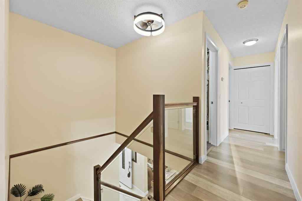 MLS® A2252634 - 100 Hawkfield Crescent NW in Hawkwood Calgary, Residential
