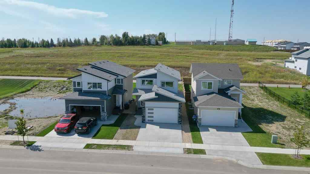 MLS® A2252637 - 103 Crestview Boulevard  in Crestview Sylvan Lake, Residential