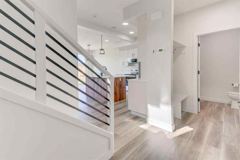 MLS® A2252637 - 103 Crestview Boulevard  in Crestview Sylvan Lake, Residential