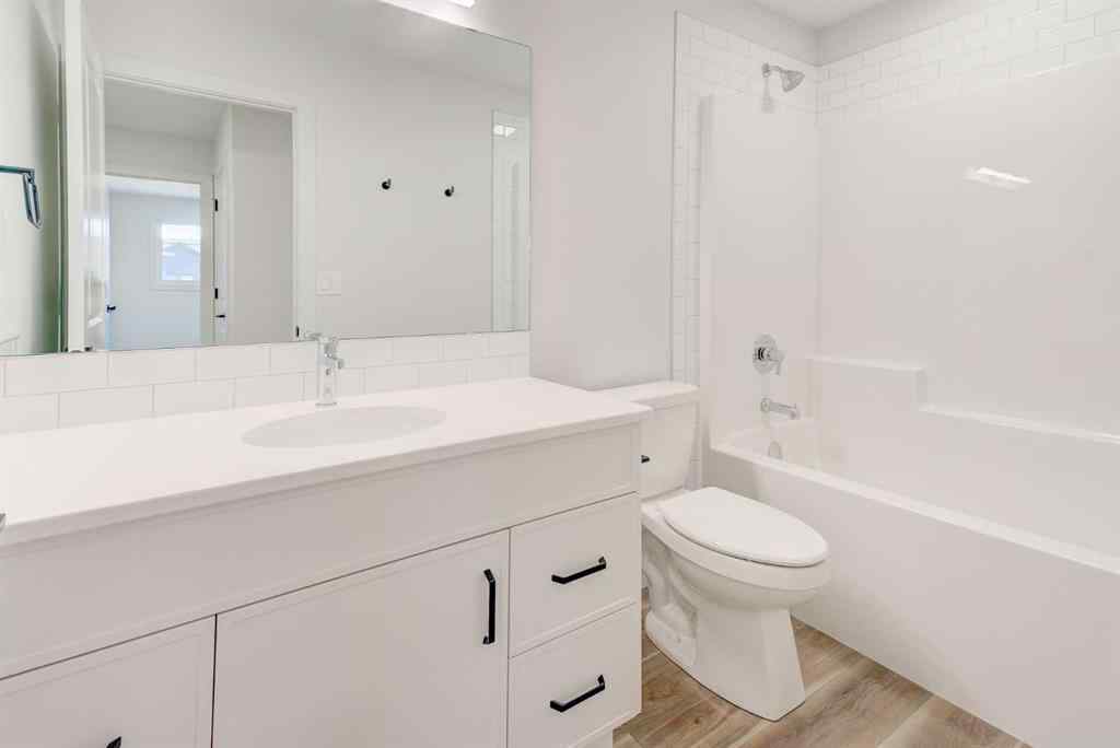 MLS® A2252637 - 103 Crestview Boulevard  in Crestview Sylvan Lake, Residential