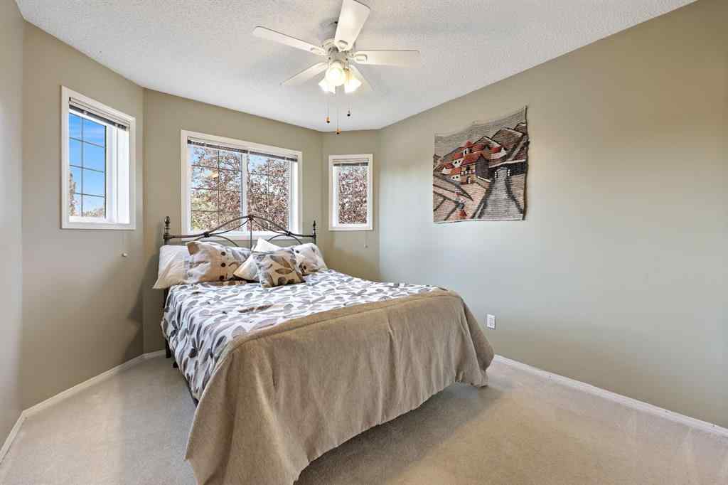 MLS® A2252642 - 100 Lakeview Cove  in Lakeview Landing Chestermere, Residential