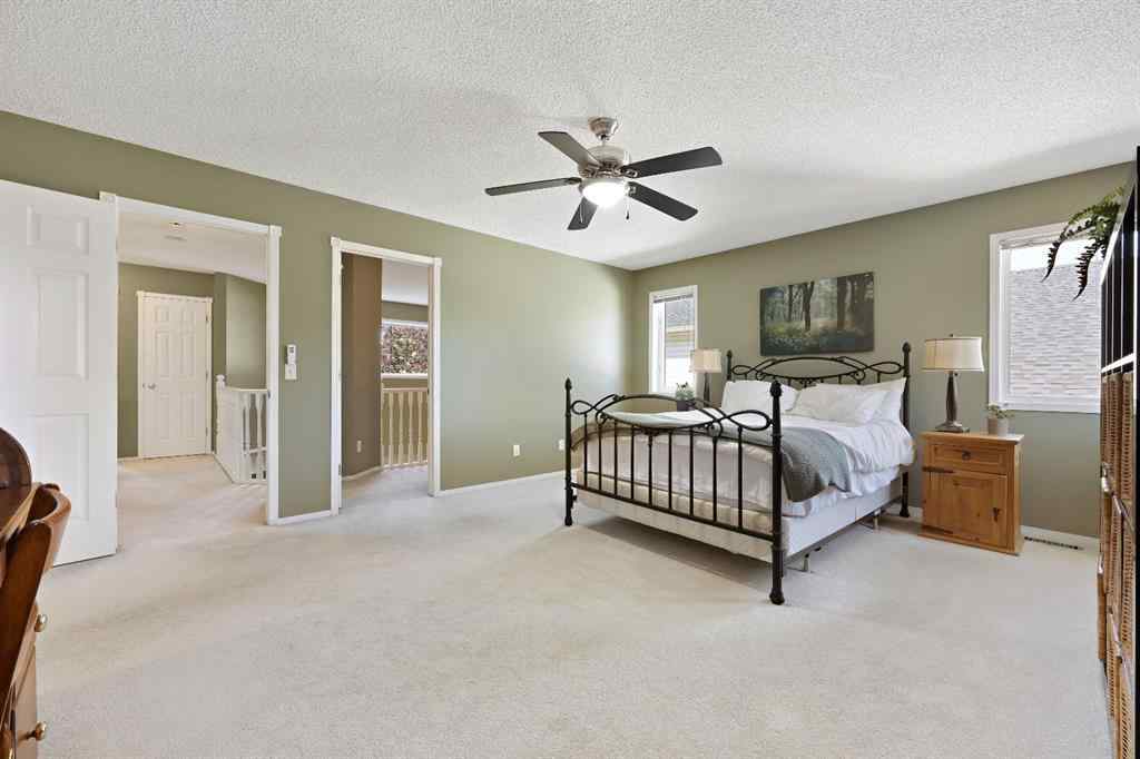 MLS® A2252642 - 100 Lakeview Cove  in Lakeview Landing Chestermere, Residential