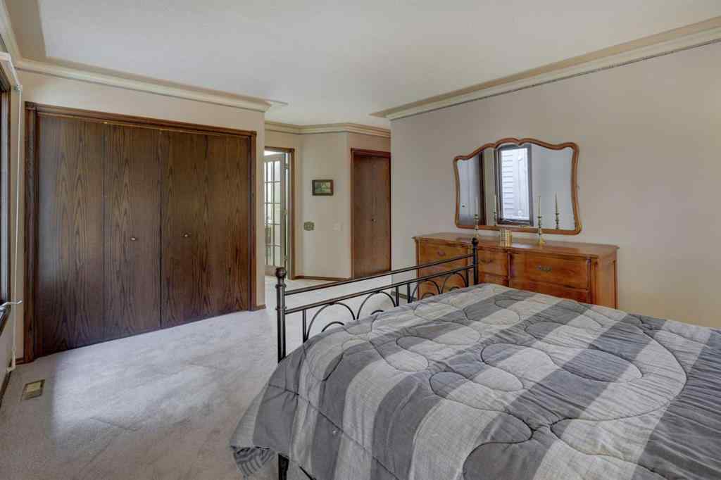MLS® A2252648 - 76 Edgeland Road NW in Edgemont Calgary, Residential
