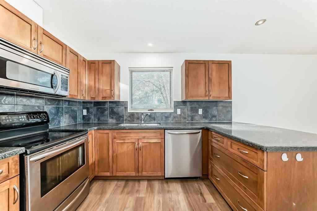 MLS® A2252655 - Unit #8 220 Village Terrace SW in Patterson Calgary, Residential